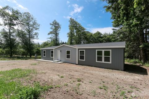 531 Crockett Lake Dr, Coupeville, WA 98239