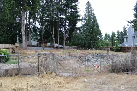 12627 Waltham Dr, Everett, WA 98208
