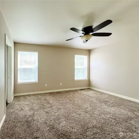 1550 Mountain View Dr #G, Enumclaw, WA 98022 photo 10