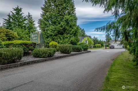 4898 Seafair Dr, Blaine, WA 98230