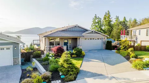 1406 Latitude Cir, Anacortes, WA 98221