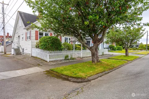1410 20th St, Everett, WA 98201 photo 4