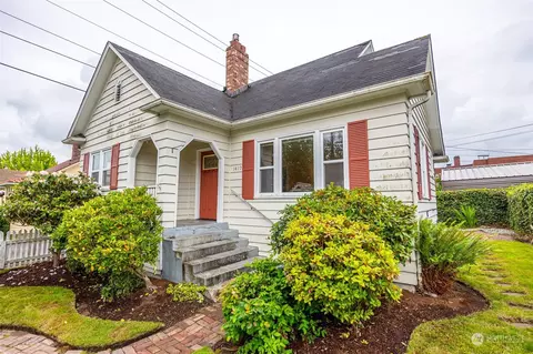 1410 20th St, Everett, WA 98201