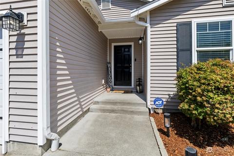 213 Roberts St NE, Orting, WA 98360 photo 4