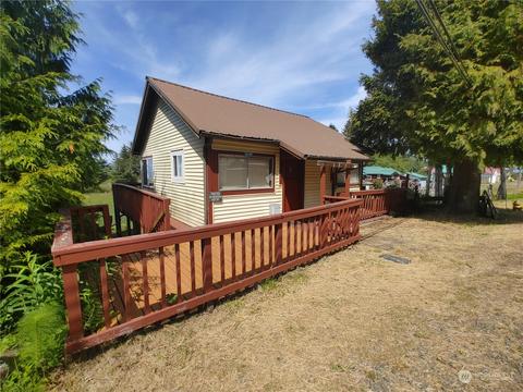 16481 Hwy 112, Clallam Bay, WA 98326