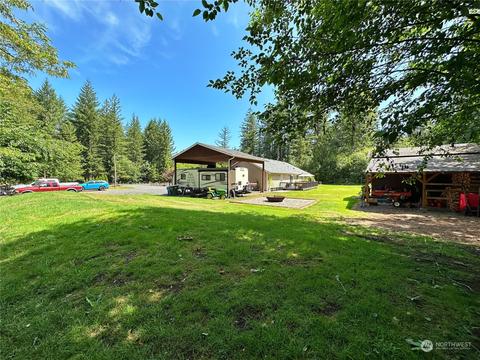 284 Gish Rd, Onalaska, WA 98570 photo 5