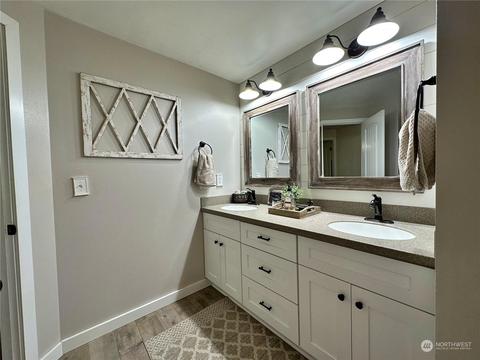 284 Gish Rd, Onalaska, WA 98570 photo 22