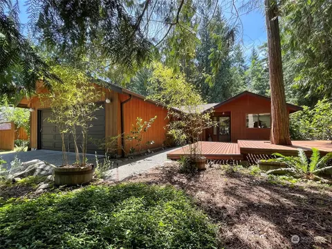 61 Solmar Dr, Sequim, WA 98382
