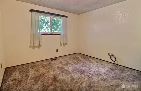 21123 Richmond Rd, Bothell, WA 98021 photo 16