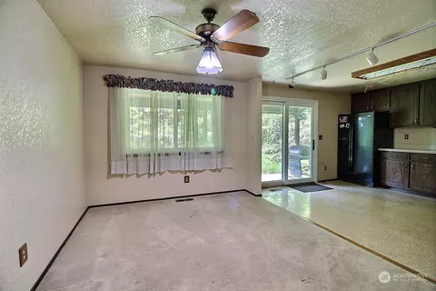 21123 Richmond Rd, Bothell, WA 98021 photo 7