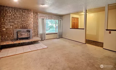 21123 Richmond Rd, Bothell, WA 98021 photo 3