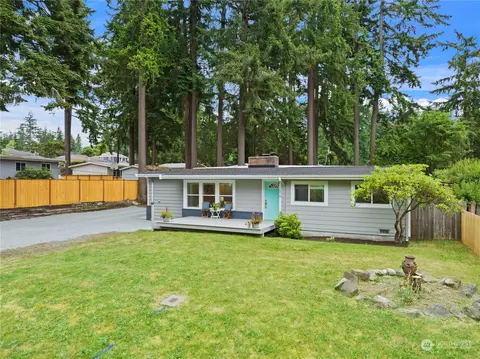 10018 242nd Pl SW, Edmonds, WA 98020