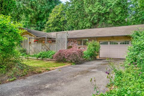 1983 Cedar Park Dr, Point Roberts, WA 98281