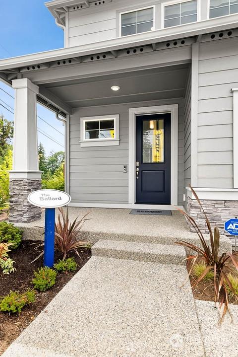 615 186th Pl SW #19, Bothell, WA 98012 photo 2