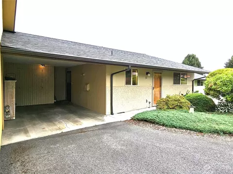 1301 S 3rd Ave #3C, Sequim, WA 98382