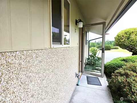 1301 S 3rd Ave #3C, Sequim, WA 98382 photo 5