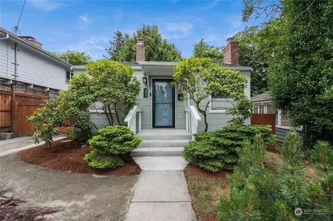 409 NE 92nd St, Seattle, WA 98115