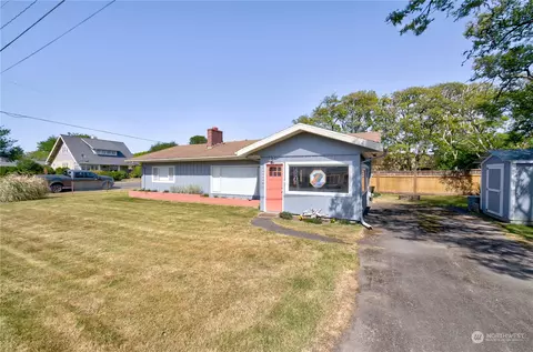 26110 N Pl, Ocean Park, WA 98640