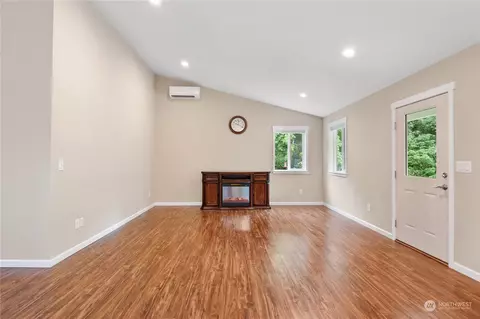 674 Ragland Rd, Longview, WA 98632 photo 10