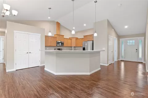 674 Ragland Rd, Longview, WA 98632 photo 6