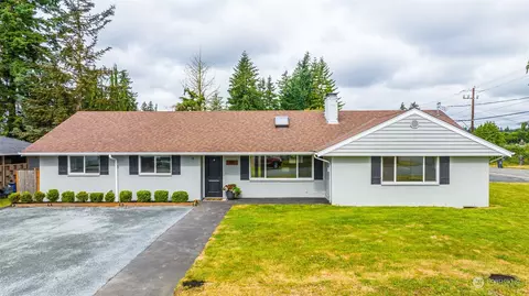 9126 48th Dr NE, Marysville, WA 98270