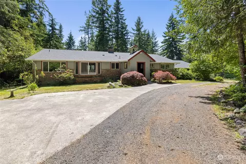 828 Lucas Creek Rd, Chehalis, WA 98532