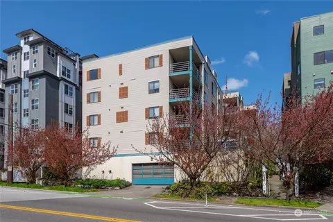 3256 SW Avalon Way #102, Seattle, WA 98126