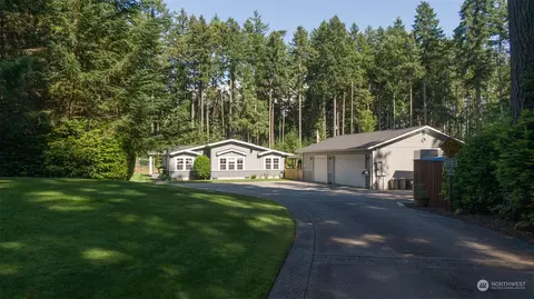 28020 139th Ave SW, Vashon, WA 98070