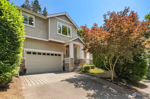 1452 207th Ave NE, Sammamish, WA 98074