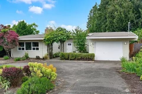 917 E Hemlock St, Kent, WA 98030