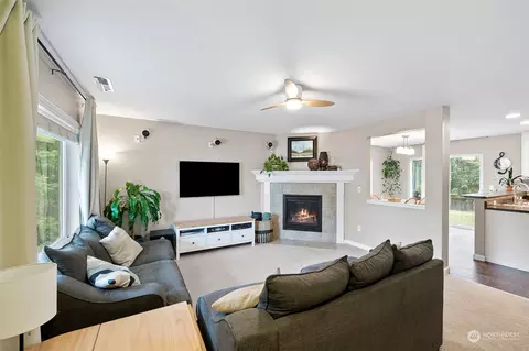 20106 50th Ave E, Spanaway, WA 98387 photo 4