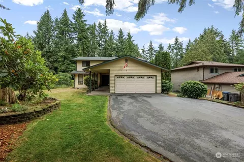 3156 Locker Rd SE, Port Orchard, WA 98366