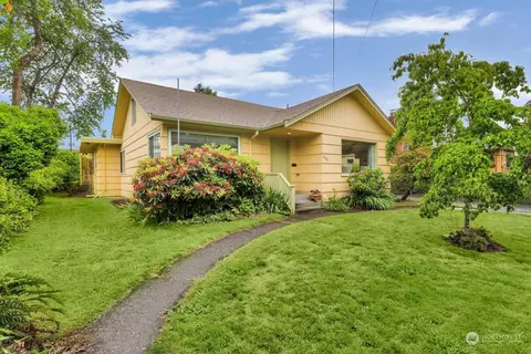 8633 9th Ave SW, Seattle, WA 98106