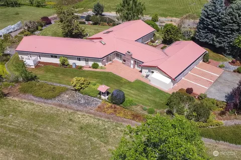 2425 Happy Valley Rd, Sequim, WA 98382