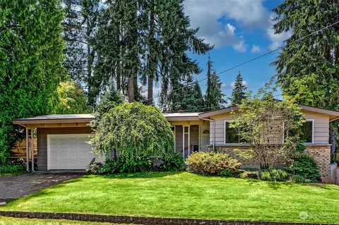 16439 SE 14th St, Bellevue, WA 98008