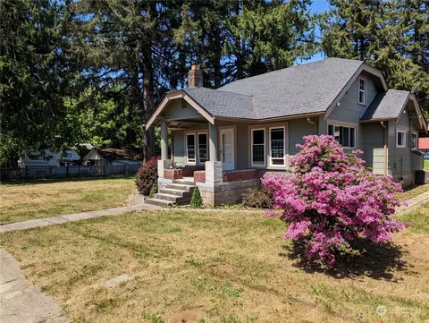414 W 4th Ave, Pe Ell, WA 98572