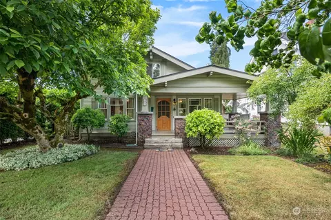 919 N Pearl St, Centralia, WA 98531