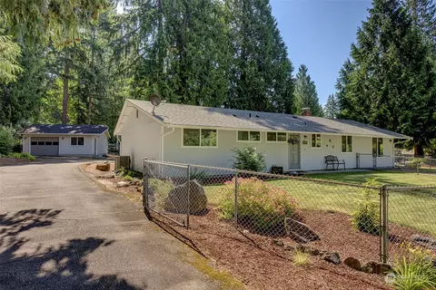 21829 Villa Dr, Snohomish, WA 98296