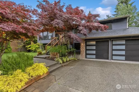 23713 107th Pl W, Edmonds, WA 98020