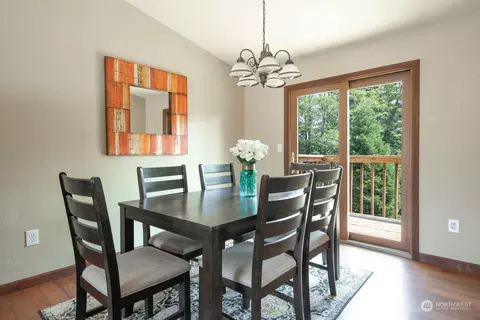 7715 Lower Ridge Rd, Everett, WA 98203 photo 11