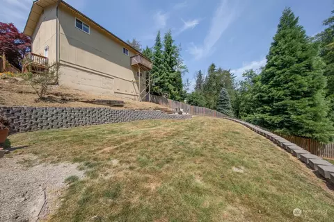 7715 Lower Ridge Rd, Everett, WA 98203 photo 4