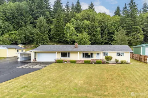 950 Germany Creek Rd, Longview, WA 98632