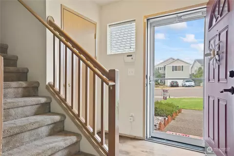 20318 46th Avenue Ct E, Spanaway, WA 98387 photo 4