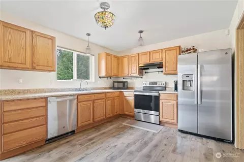 20318 46th Avenue Ct E, Spanaway, WA 98387 photo 9