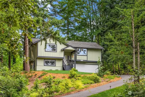16726 NE 139th Pl, Woodinville, WA 98072