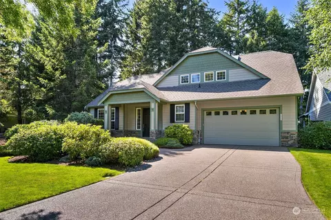 6995 SW Dunraven Ln, Port Orchard, WA 98367