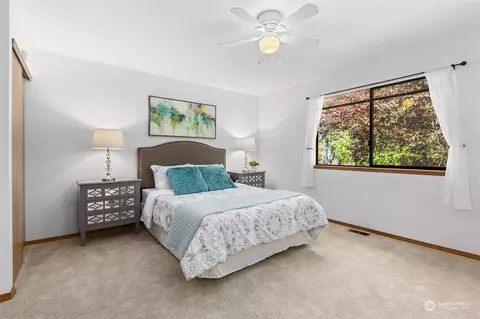 18501 23rd Dr SE, Bothell, WA 98012 photo 17