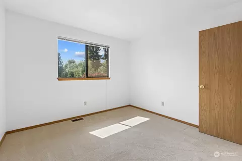 18501 23rd Dr SE, Bothell, WA 98012 photo 23