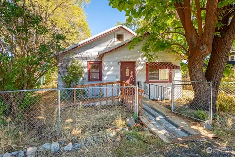 108 W Lincoln St, Coulee City, WA 99115