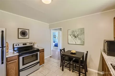 13015 3rd Ave S, Burien, WA 98168 photo 11